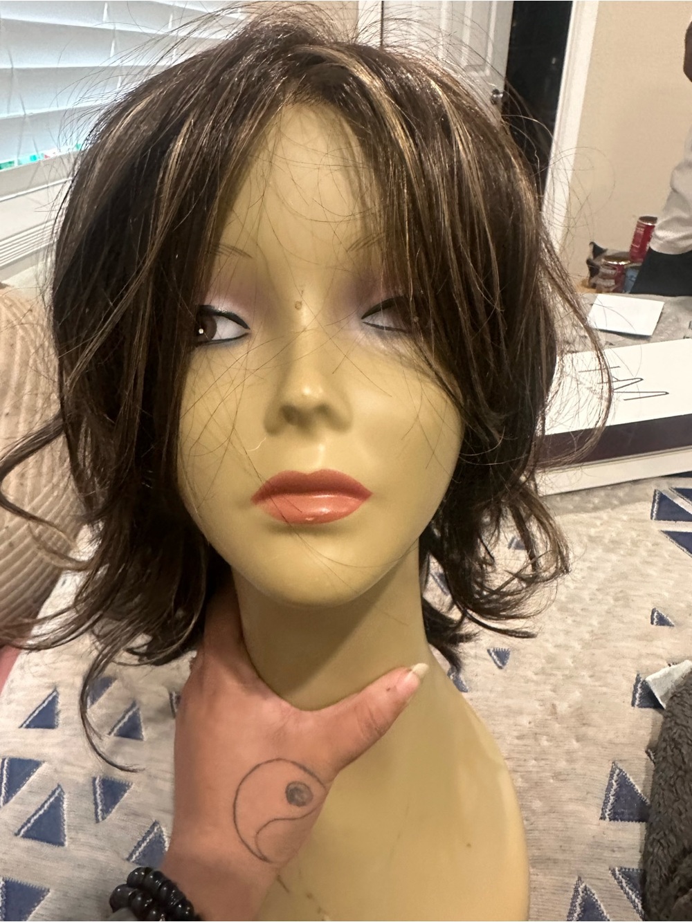 Short Layered Women’s Wig in Medium Brown with Subtle Highlights